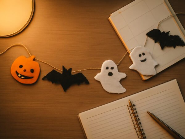 Halloween Girlande Schablone — 9 Punkte zum Abhaken